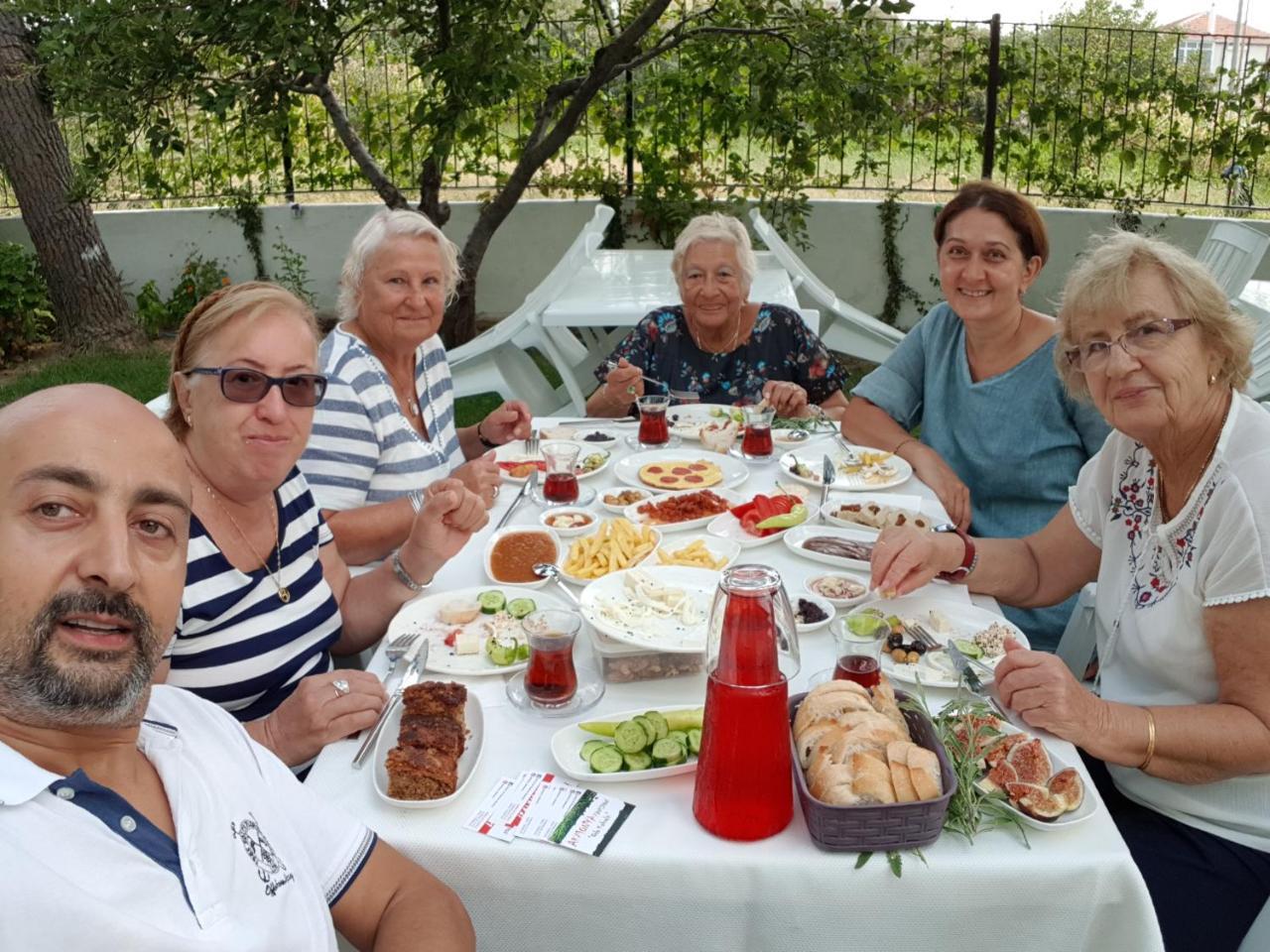 Akmonya Pansiyon Eriklice Kültér fotó