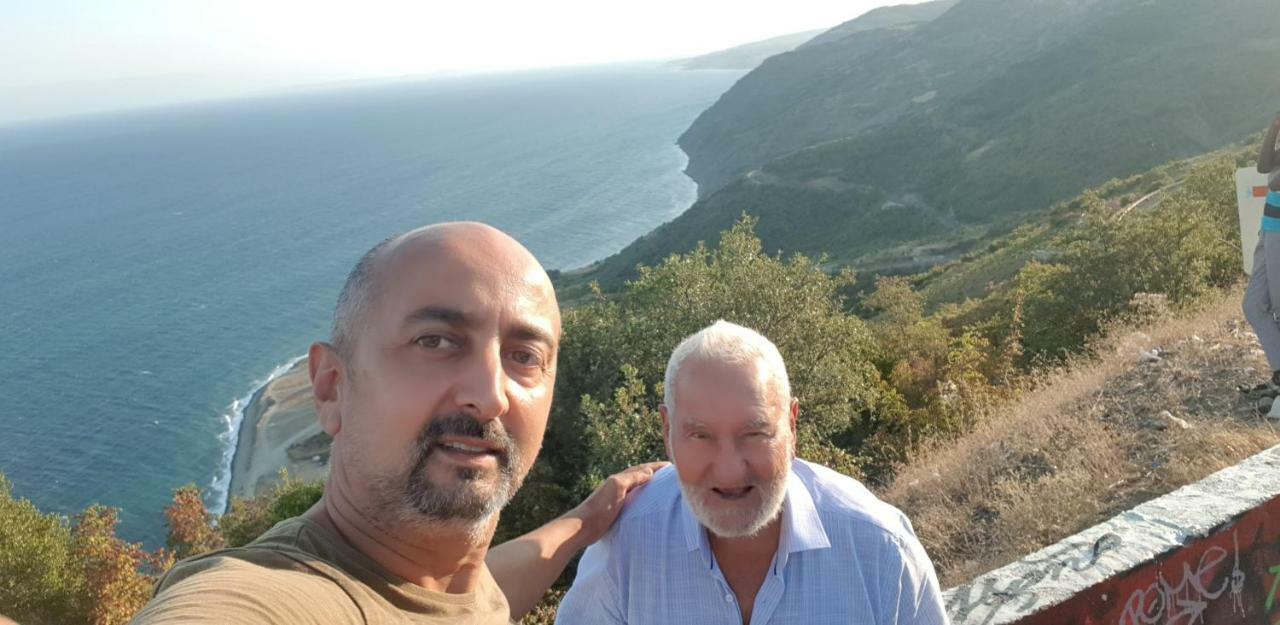 Akmonya Pansiyon Eriklice Kültér fotó